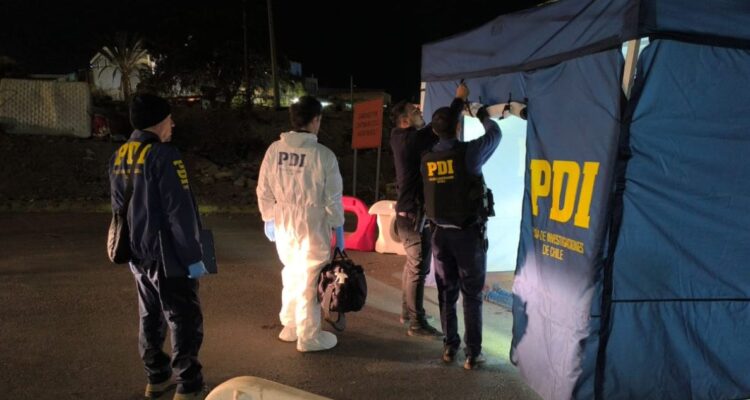 Hombre en situación de calle muere apuñalado en Iquique: habría participado en pelea por drogas