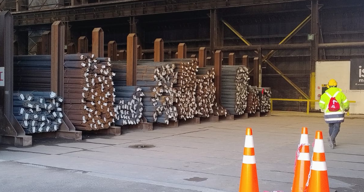 “Privará al país de acero de calidad”: sector metalúrgico y del acero lamenta “cierre” de Huachipato