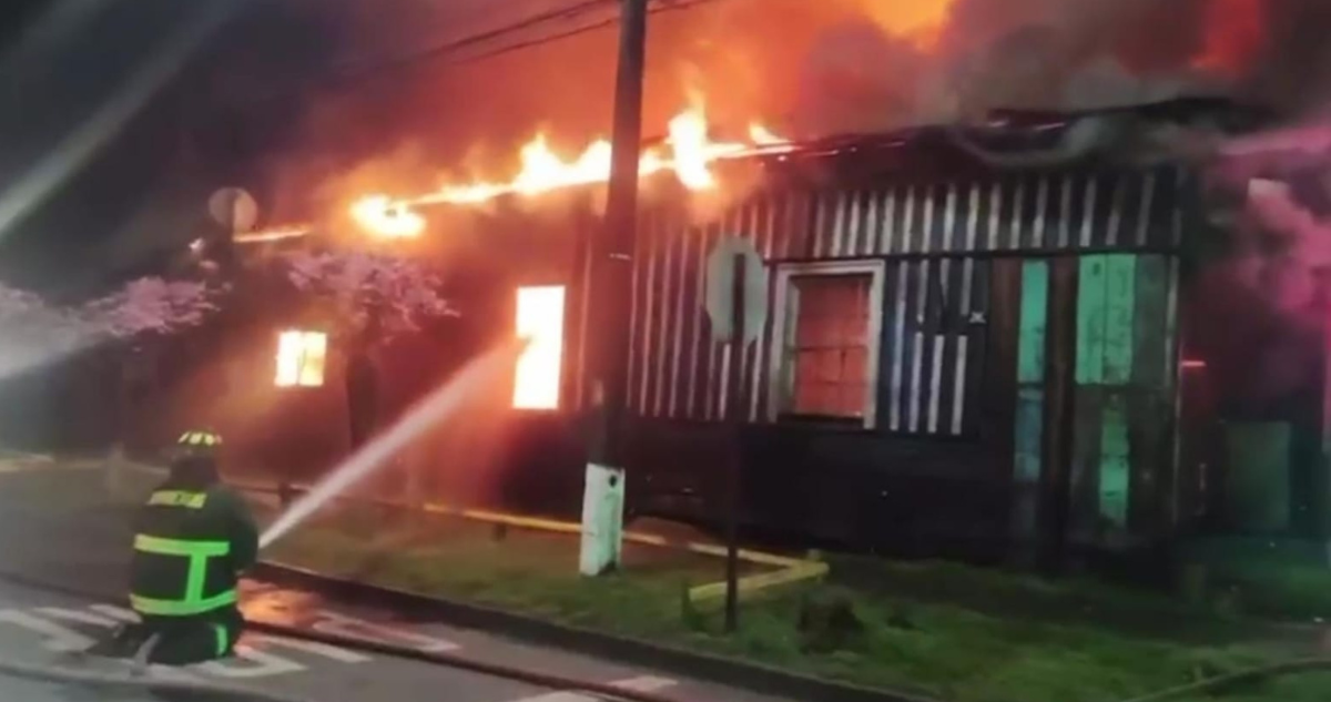 Incendio deja dos muertos en Nueva Imperial