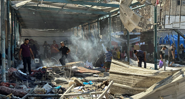 Israel confirma ataque a dos escuelas en Gaza que dejó al menos 30 muertos, incluidos niños