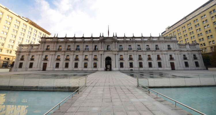 La “batalla” que comenzará el Gobierno para que los funcionarios públicos no falten al trabajo