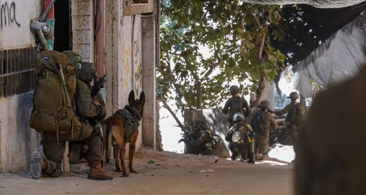 Ejército israelí mata a un líder de la Yihad Islámica Palestina en una mezquita