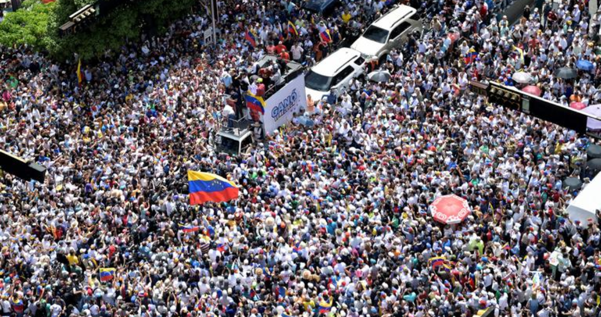 Machado califica como gran victoria jornada de masivas manifestaciones dentro y fuera de Venezuela