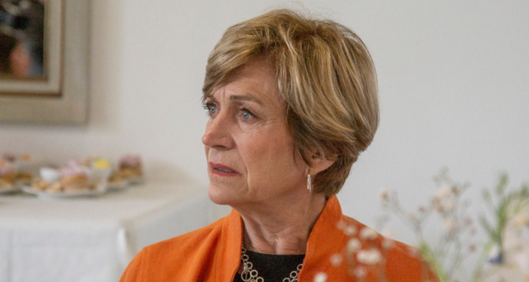 Matthei rechaza polémicos dichos de Mañalich y desea lo mejor a Vallejo y Cariola en sus embarazos