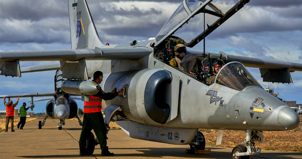 Ministerio de Defensa de Argentina niega incursión en espacio aéreo de Chile y detalla vuelo comercial