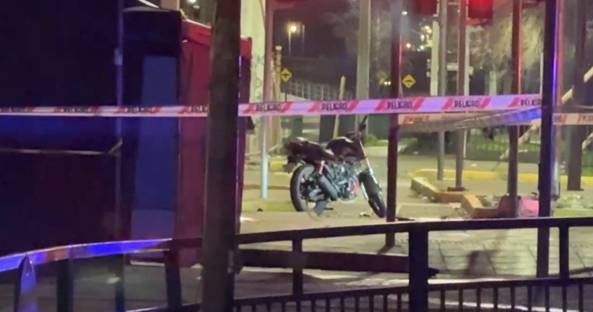 Motociclista repartidor muere tras accidente en la RM: indagan eventual consumo de alcohol