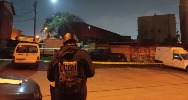 Mujer es aseinada a tiros cuando regresaba a su domicilio en el “Barrio Chino” de Lo Espejo