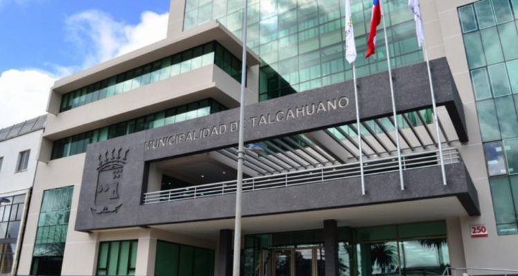 Frontis de la Municipalidad de Talcahuano