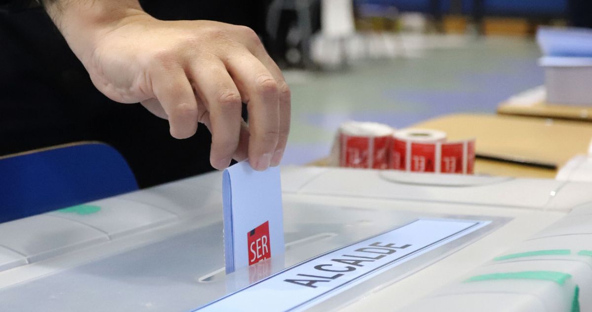 Oficialismo y oposición continúan en negociaciones para definir candidatos definitivos
