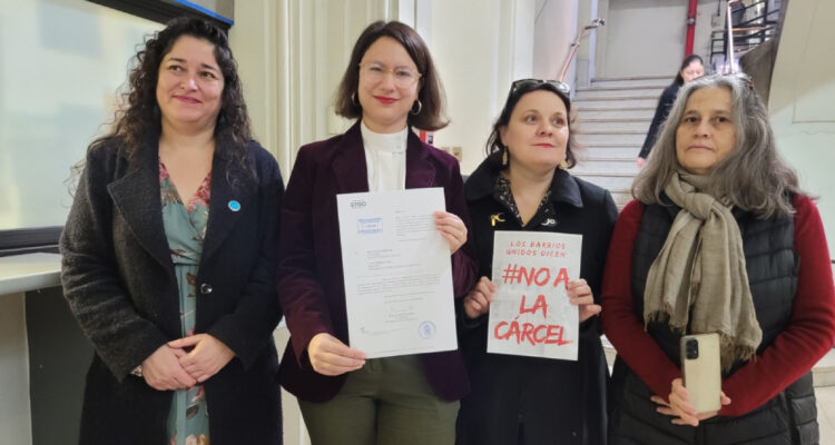 Santiago insiste en evitar construcción de nueva cárcel: entregaron estudio a Ministerio de Justicia