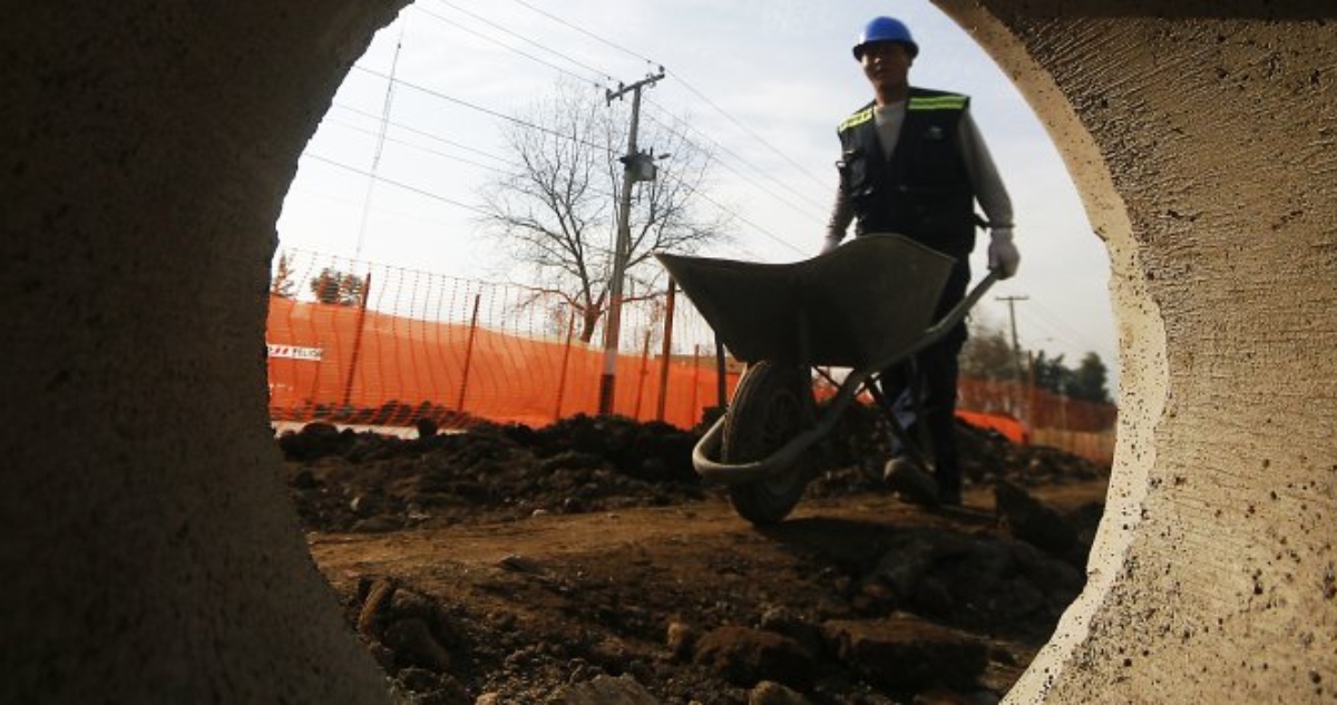 Obras de mejoramiento de calle Aníbal Pinto de Valdivia