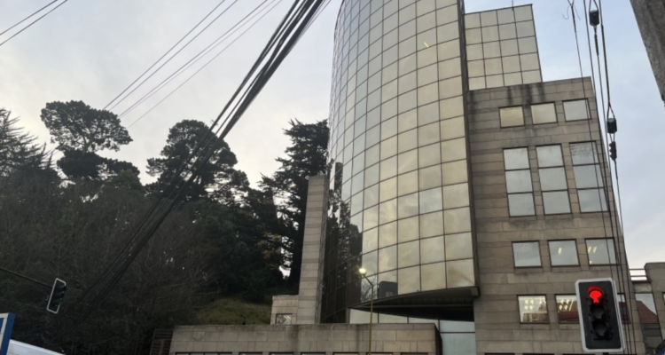 Oficina de concejal de Puerto Montt utilizada por abogado particular