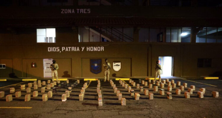 Panamá decomisa cocaína desde buque procedente de Chile con destino a Suecia