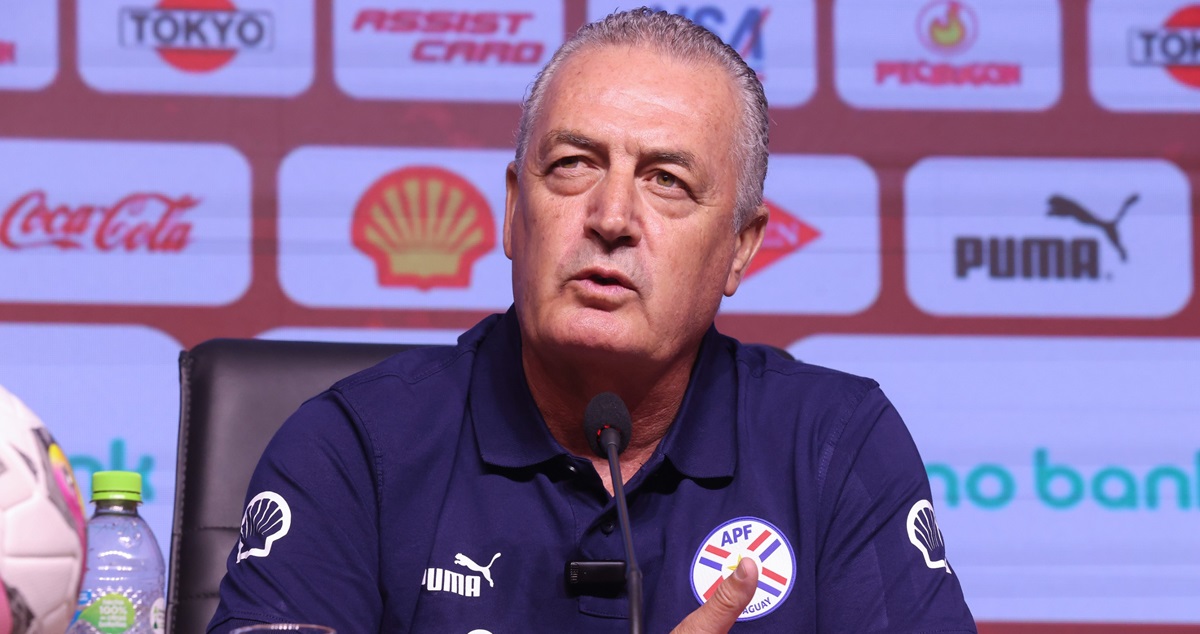 paraguay-presenta-a-gustavo-alfaro-como-nuevo-dt-eliminatorias.jpg