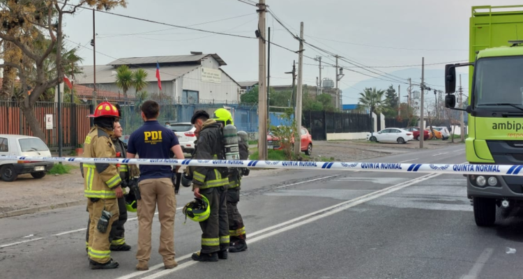 PDI indaga emergencia química en Pudahuel por derrame de ácido nítrico