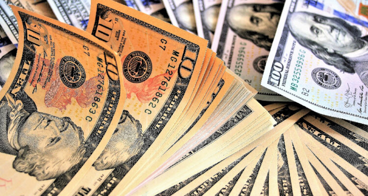 Estados Unidos revisa al alza el crecimiento del PIB en el segundo trimestre