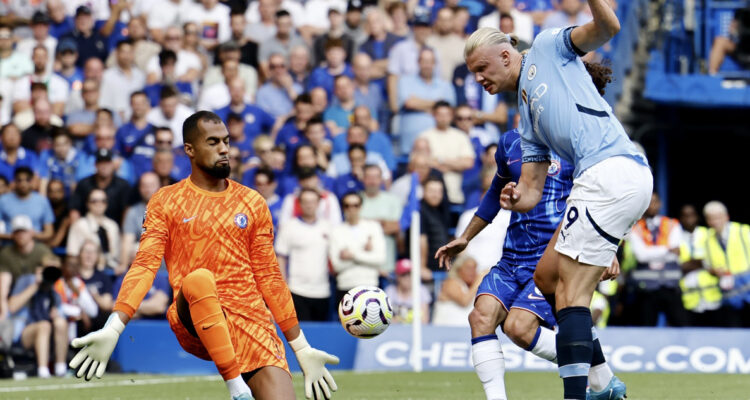 Chelsea cayó ante Manchester City en arranque de la Premier League.