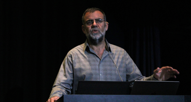 Ricardo Baeza, destacado académico en inteligencia artificial, fue reconocido con el Premio Nacional de Ciencias Aplicadas y Tecnológicas.