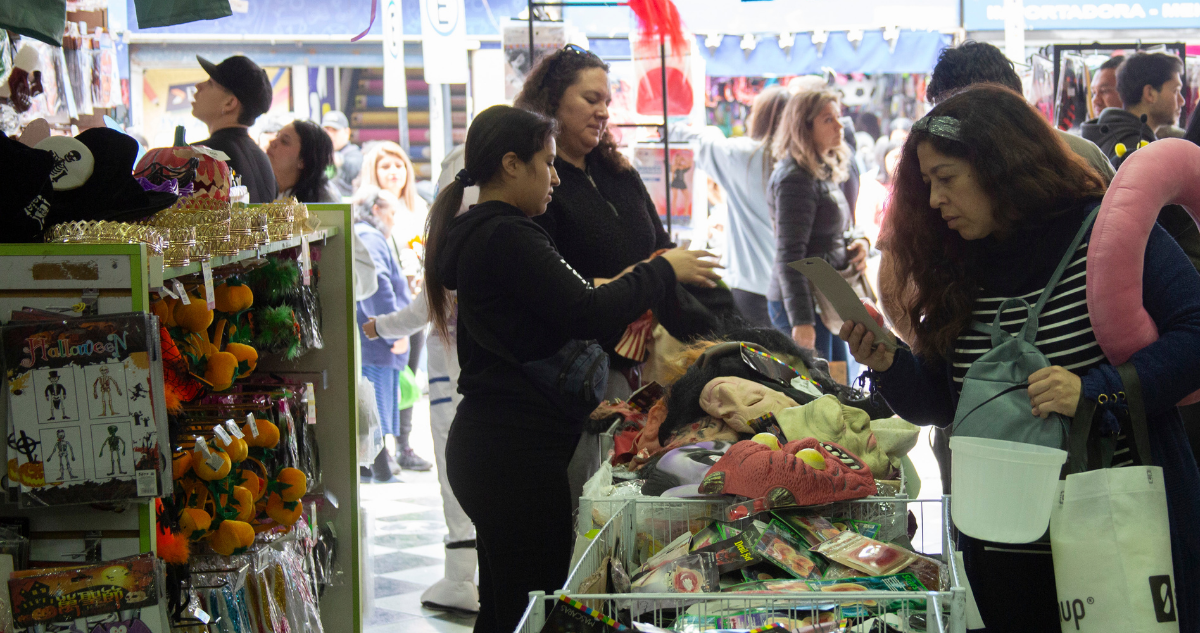 Preocupación por impacto de malls chinos en Chiloé: gremios acusan “competencia desleal”