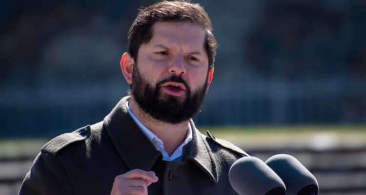 Presidente Boric endurece postura por triunfo de Maduro: “Esa no es la izquierda que me representa”