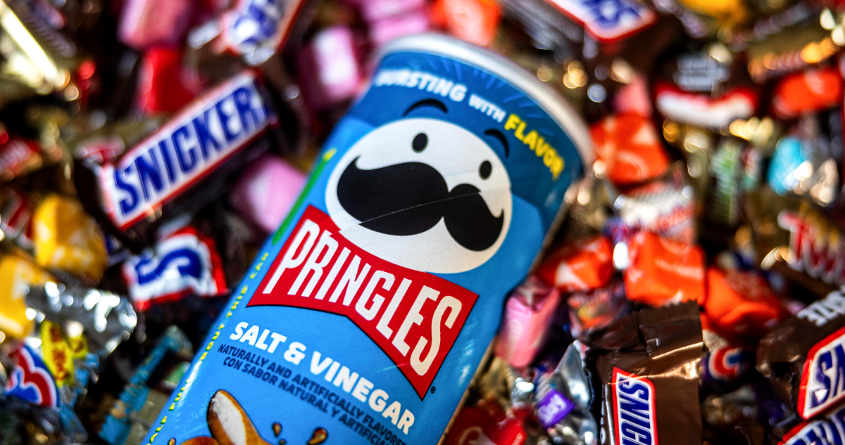 Las papas Pringles tienen nuevos dueños: ahora pertenecen a la misma empresa que Snickers y M&M’s
