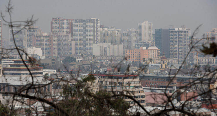 Región Metropolitana inicia agosto con Alerta Ambiental: revisa aquí las restricciones