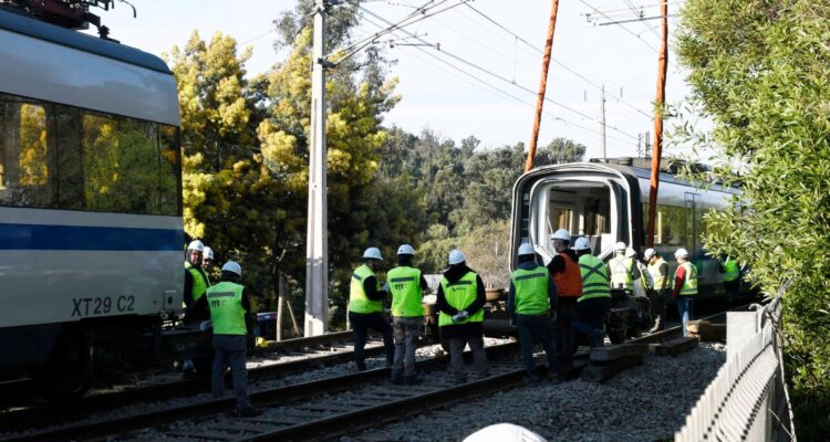 Restablecen servicio tren limache puerto