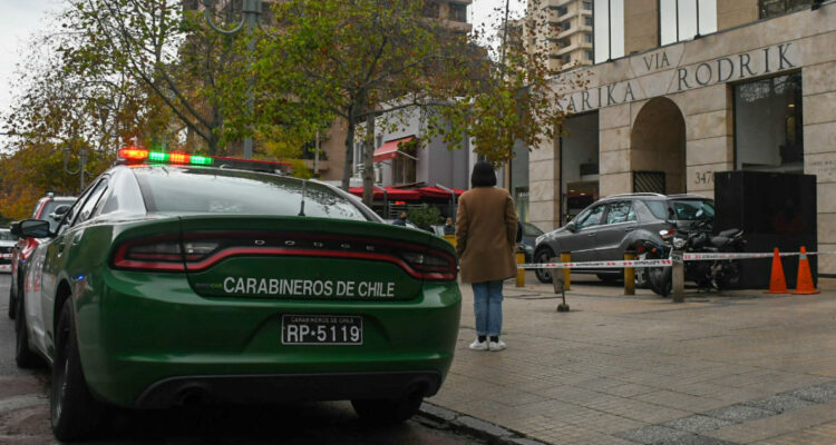 Robos con violencia alcanzan cifra histórica en la RM: 2024 registra el mayor aumento desde 2017