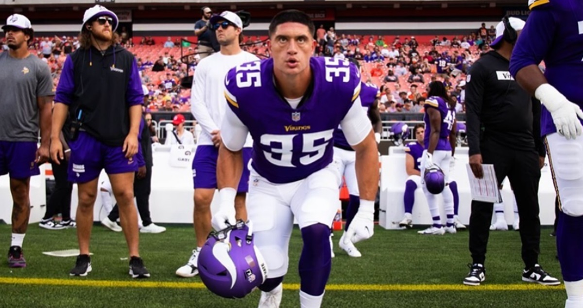 Sammis Reyes fue despedido por los Vikings de Minnesota.