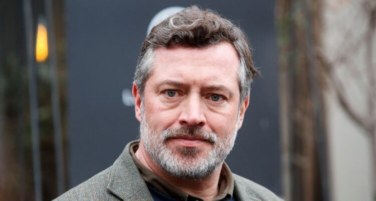 “Charlatán que vende influencias”: Sebastián Sichel presenta querella contra abogado Luis Hermosilla