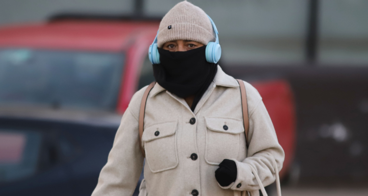 Mujer abrogada por bajas temperaturas en región de Los Lagos