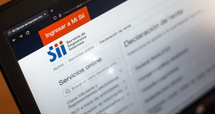 “Actualice su domicilio”: el confuso correo del SII que debió precisar tras críticas de emprendedores