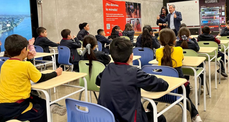 Anuncian simulacro de terremoto para los colegios de la RM: será el 29 de agosto