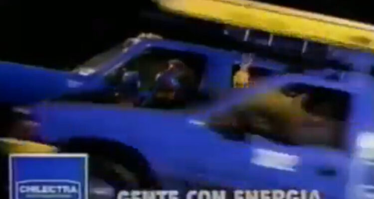 En medio de crisis de Enel: reviven spot de Chilectra atendiendo cortes por caída de árboles