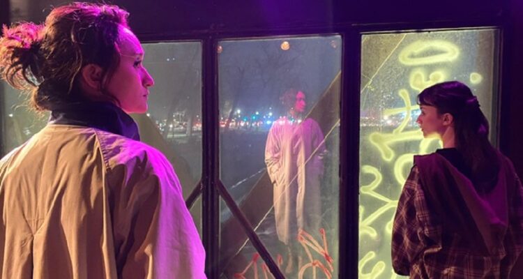 ¿Te acuerdas, Cassandra Soto? éramos algo así como sombras en los ghettos verticales