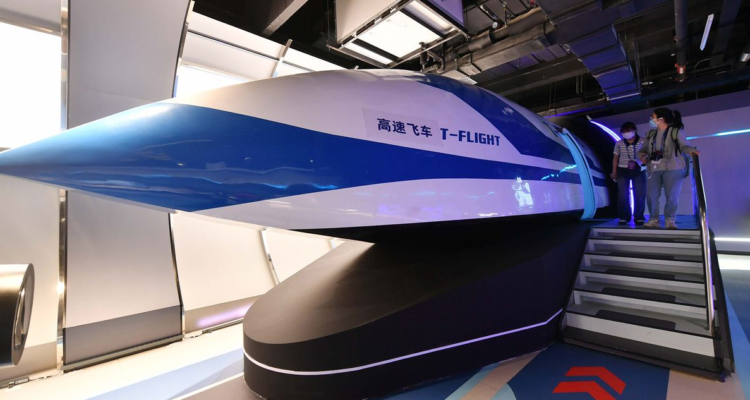 China probó con éxito su tren de levitación magnética (maglev) ultrarrápido, el T-Flight, capaz de alcanzar velocidades de hasta 1.000 km/h.