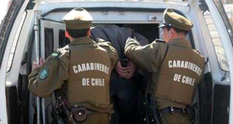 Detienen a hombre que habría abusado sexualmente de una adolescente de 16 años en Paillaco
