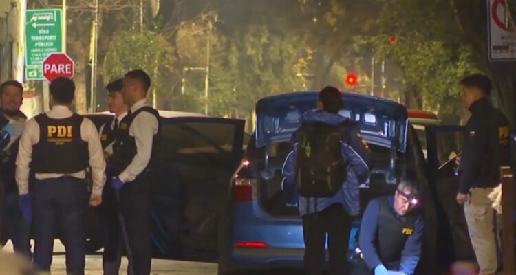 Lo que se sabe del auto con explosivos: había “munición, detonadores y armas” y sería usado en fuga