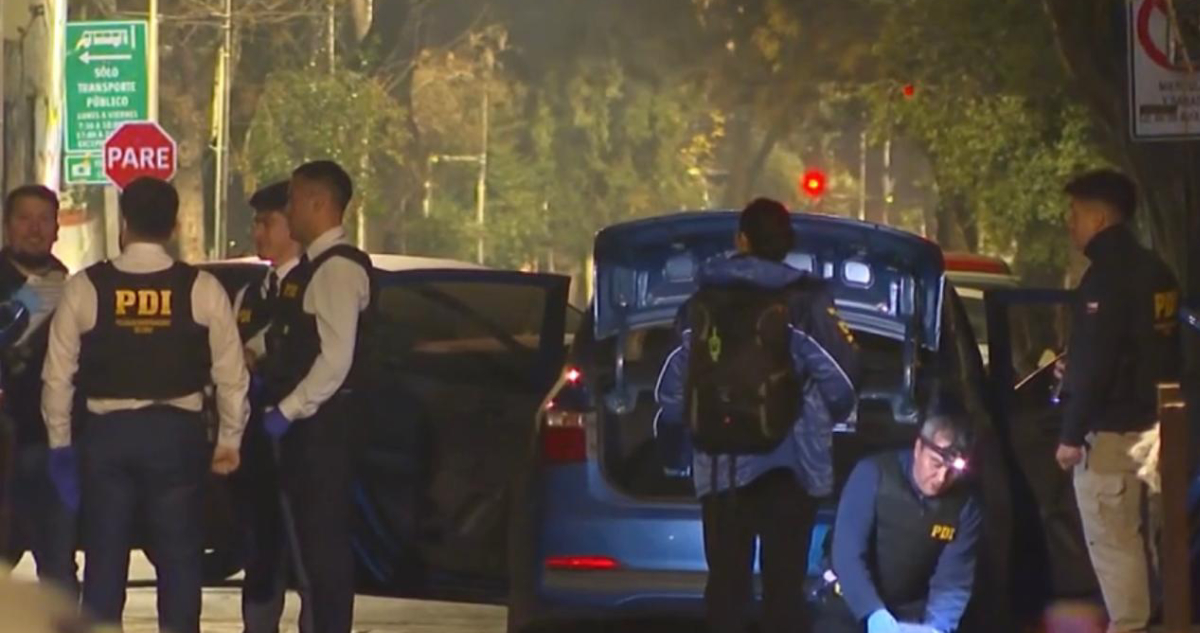 Lo que se sabe del auto con explosivos: había “munición, detonadores y armas” y sería usado en fuga