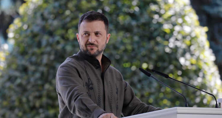 Zelenski anuncia la toma de otras dos localidades en la localidad rusa de Kursk