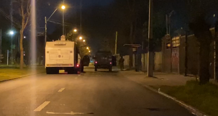 Un hombre muerto, un carabinero herido y locales saqueados es el saldo preliminar tras último 11/9