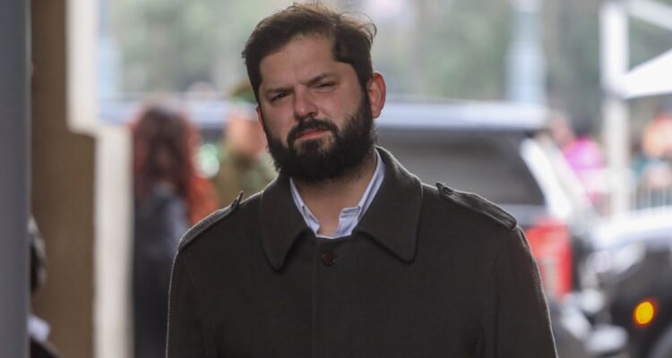 Va más allá: RN anuncia acusación constitucional contra presidente Gabriel Boric