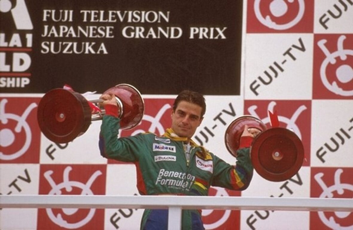 "Sandro" Nannini tras ser campeón en GP de Japón.