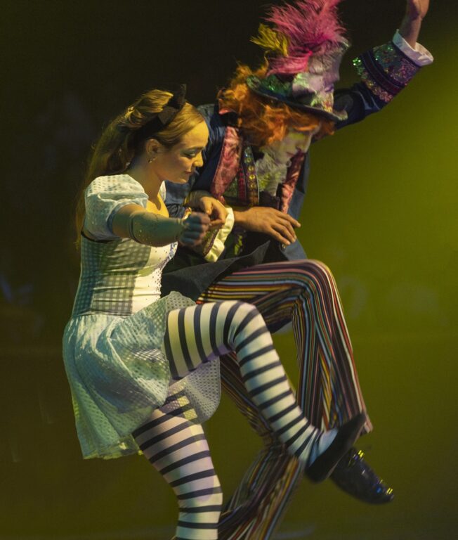 Alicia en el Circo de las Maravillas