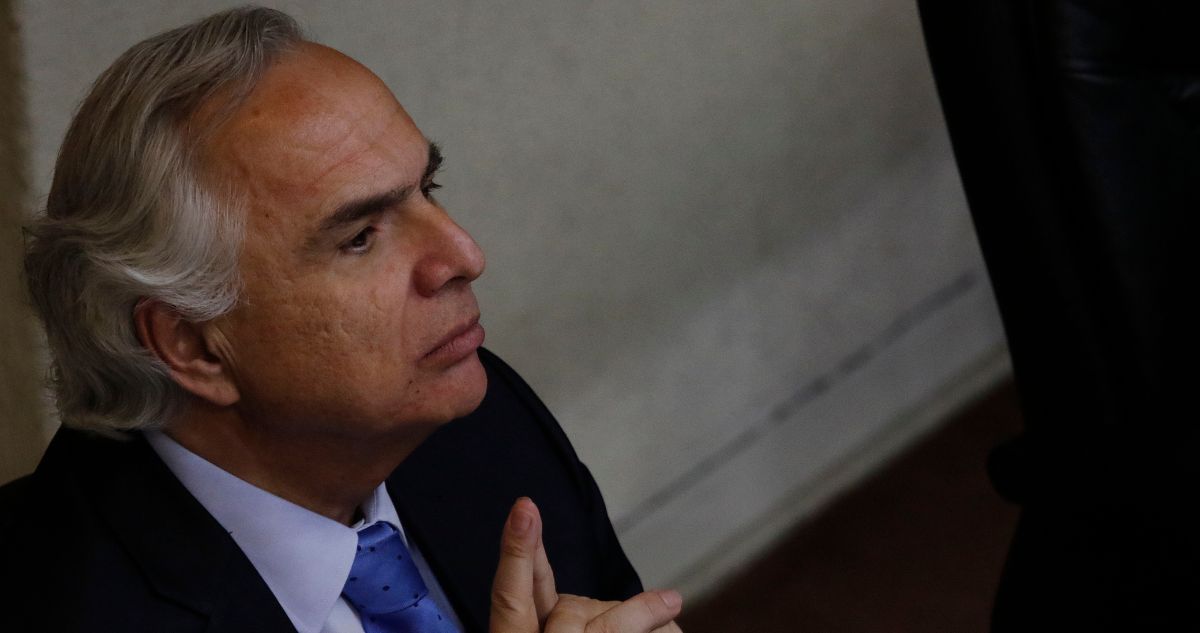 “Debiera ser en calidad de imputado”: confirman que Chadwick será citado a declarar por caso Audio