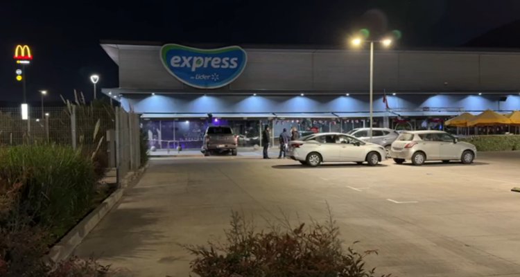 Hombre es baleado a quemarropa tras intentar frustrar asalto en Quilicura