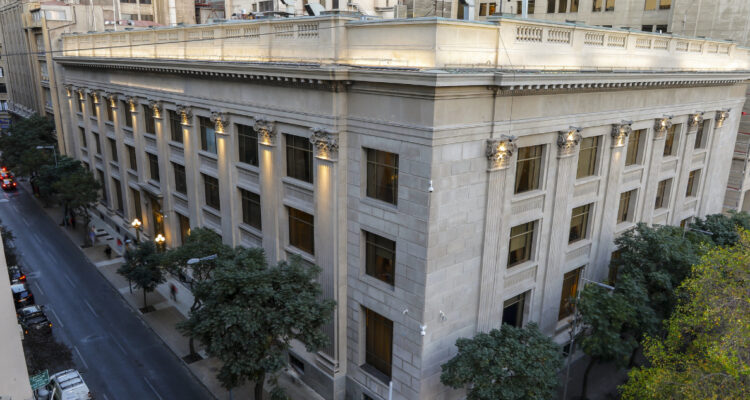 Se reanuda la baja: Banco Central se cuadra con las expectativas y deja los tipos de interés en 5,5%