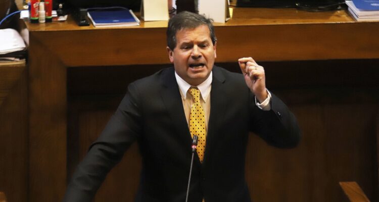 A 51 años del Golpe: Benavente (UDI) asegura que “el 11 era una salida absolutamente inevitable”