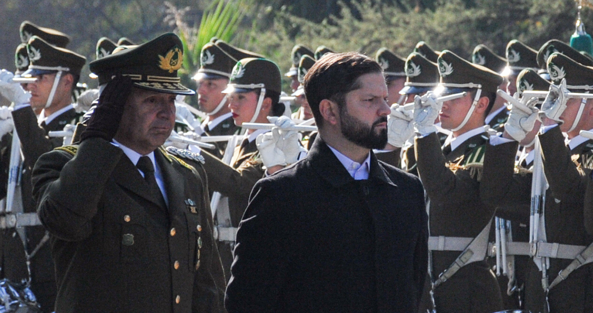 Boric reafirma “criterio Tohá” y asegura que “hay generales que tienen los mismos objetivos” que Yáñez