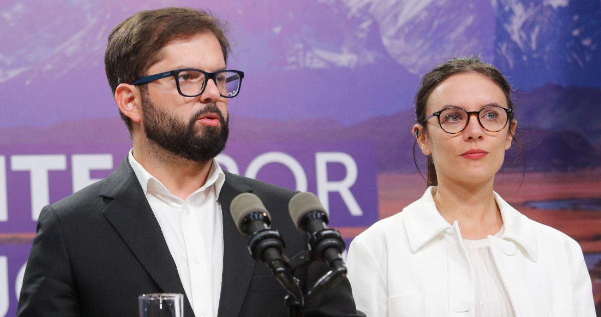 “El trabajo no para”: Vallejo responde a críticas por viaje de Boric a México y pide más colaboración